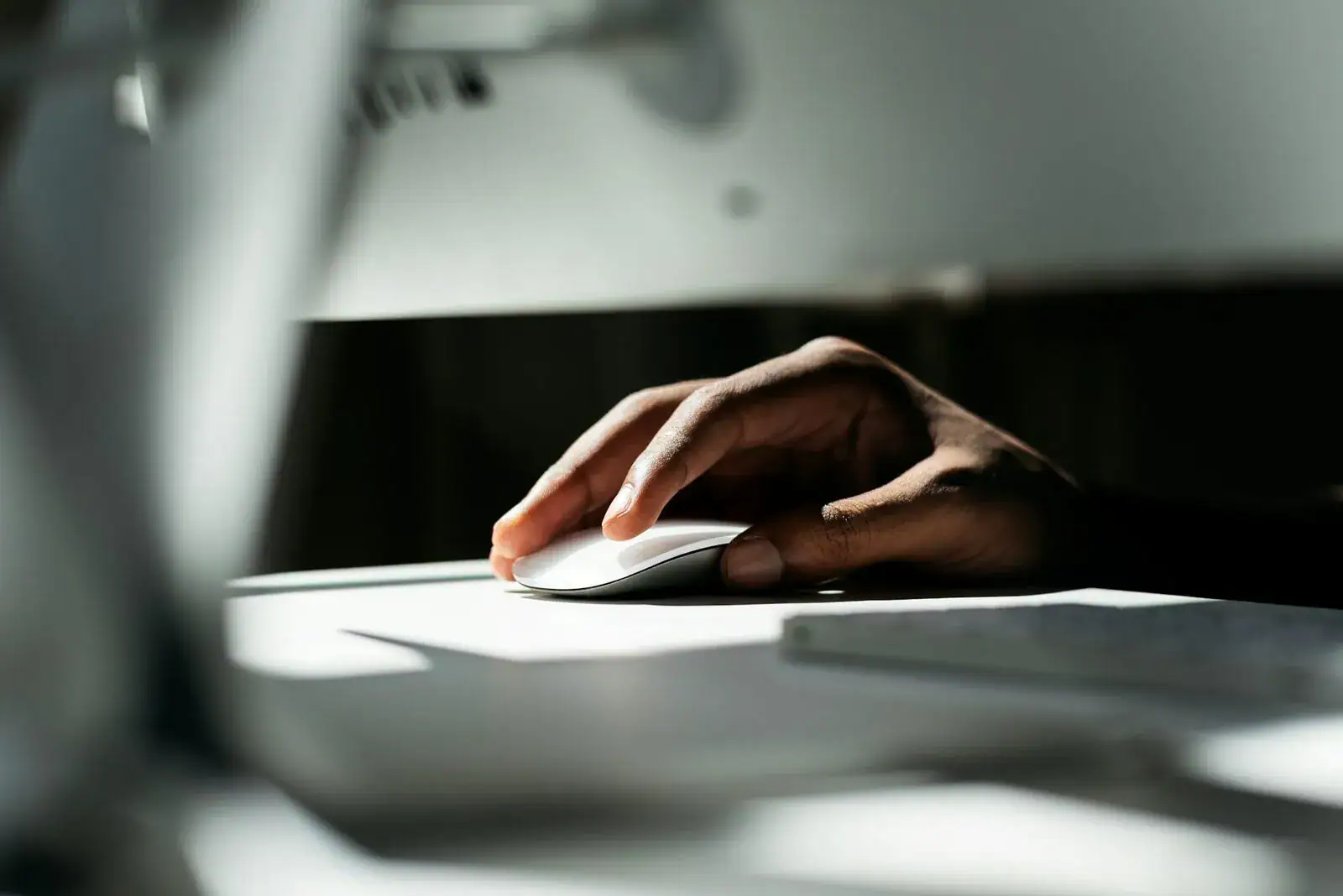 WordPress Website Hover Styles and User Interactions